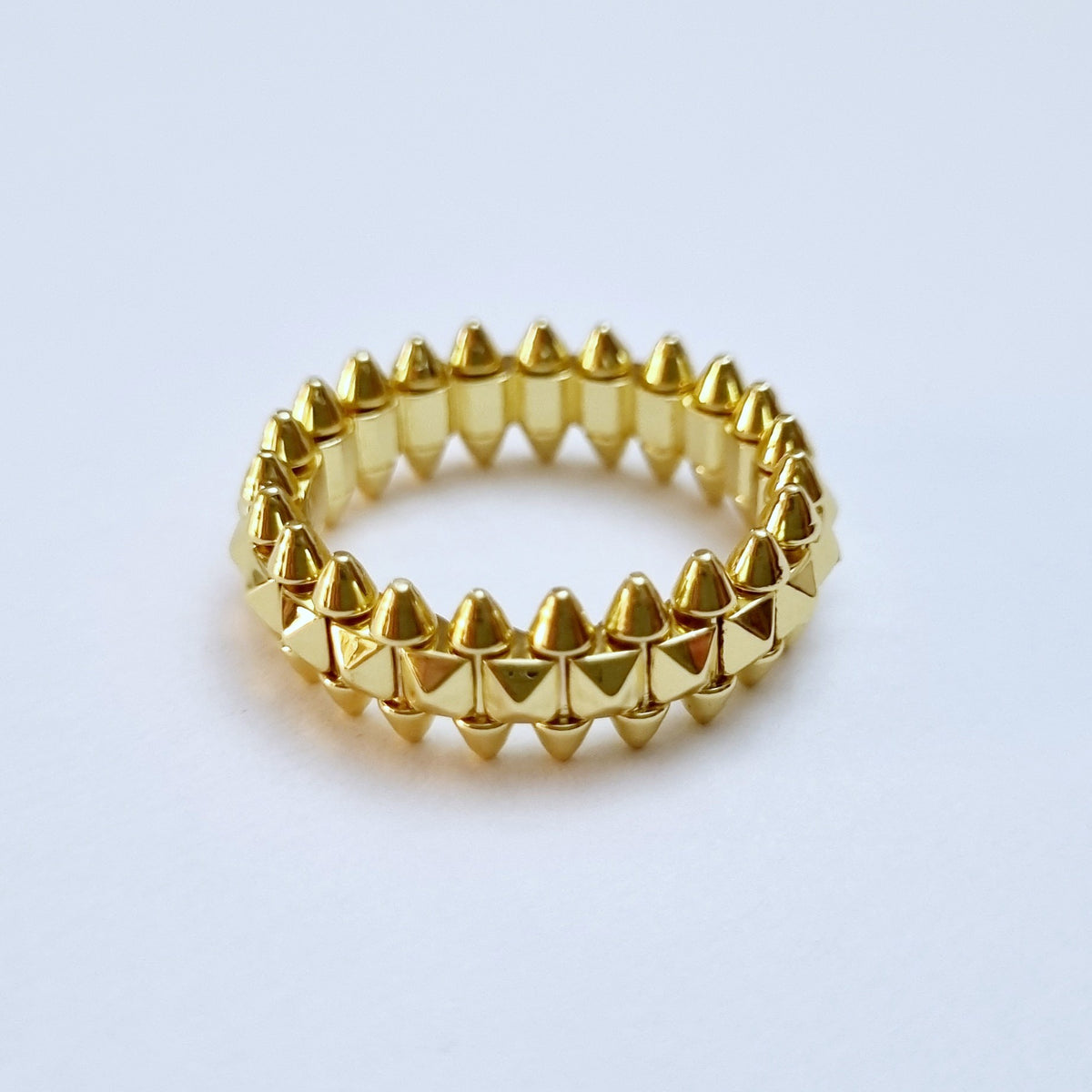 Cartier Clash ring
