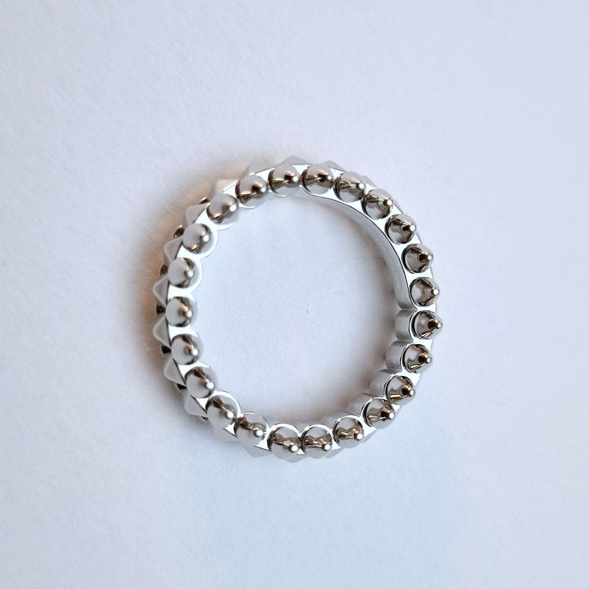 Cartier Clash ring