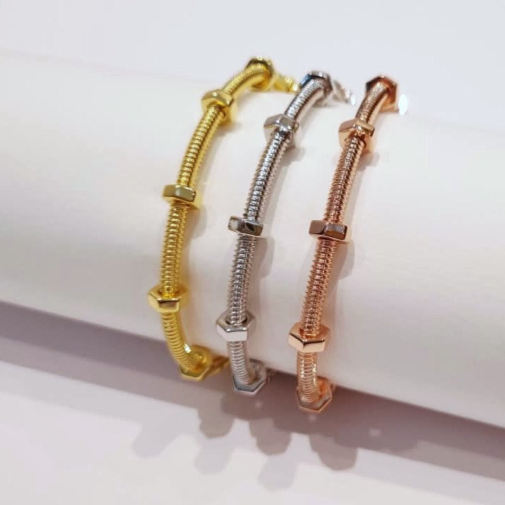Ecrou de Cartier Bangle