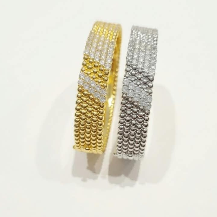 Van Cleef Perlee 5 rows Bangle