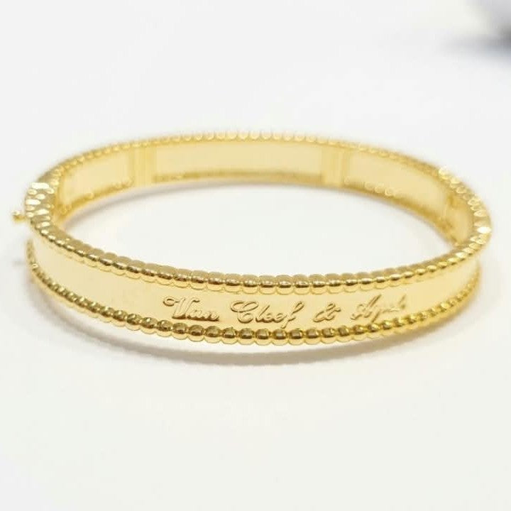 Van Cleef Signature Bangle