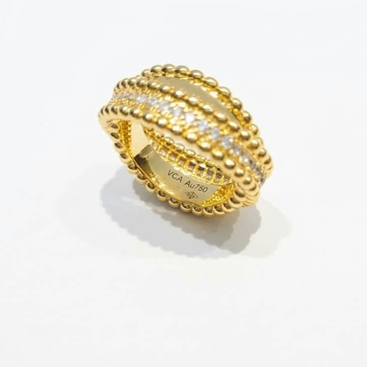 Van Cleef Perlee Twisted Ring - 1 row of Zircon